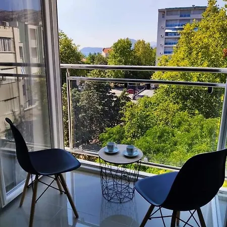 VI Studio City Center 2Min To Sea Бар Экстерьер фото